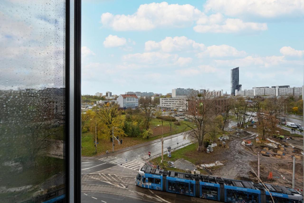 Trendy Studios With Home Office Near Wroclaw Main Station By Noclegi Renters Exterior foto